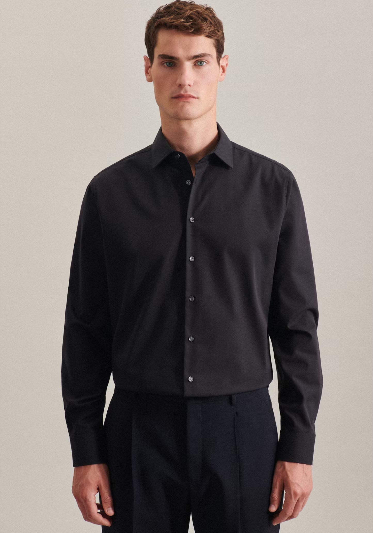 Seidensticker L/S Non Iron Cotton Shaped Fit Business Shirt Black