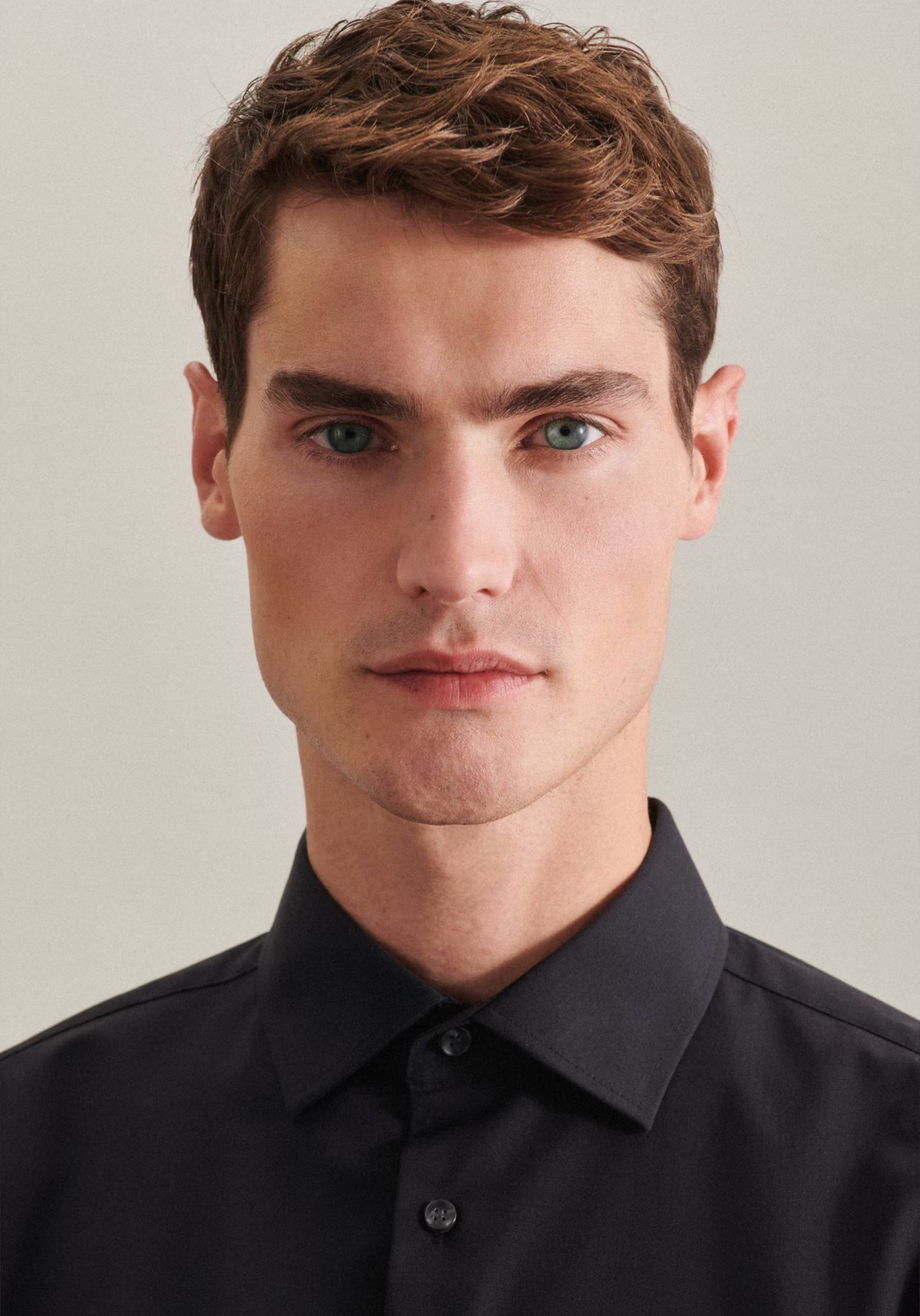 Seidensticker L/S Non Iron Cotton Shaped Fit Business Shirt Black