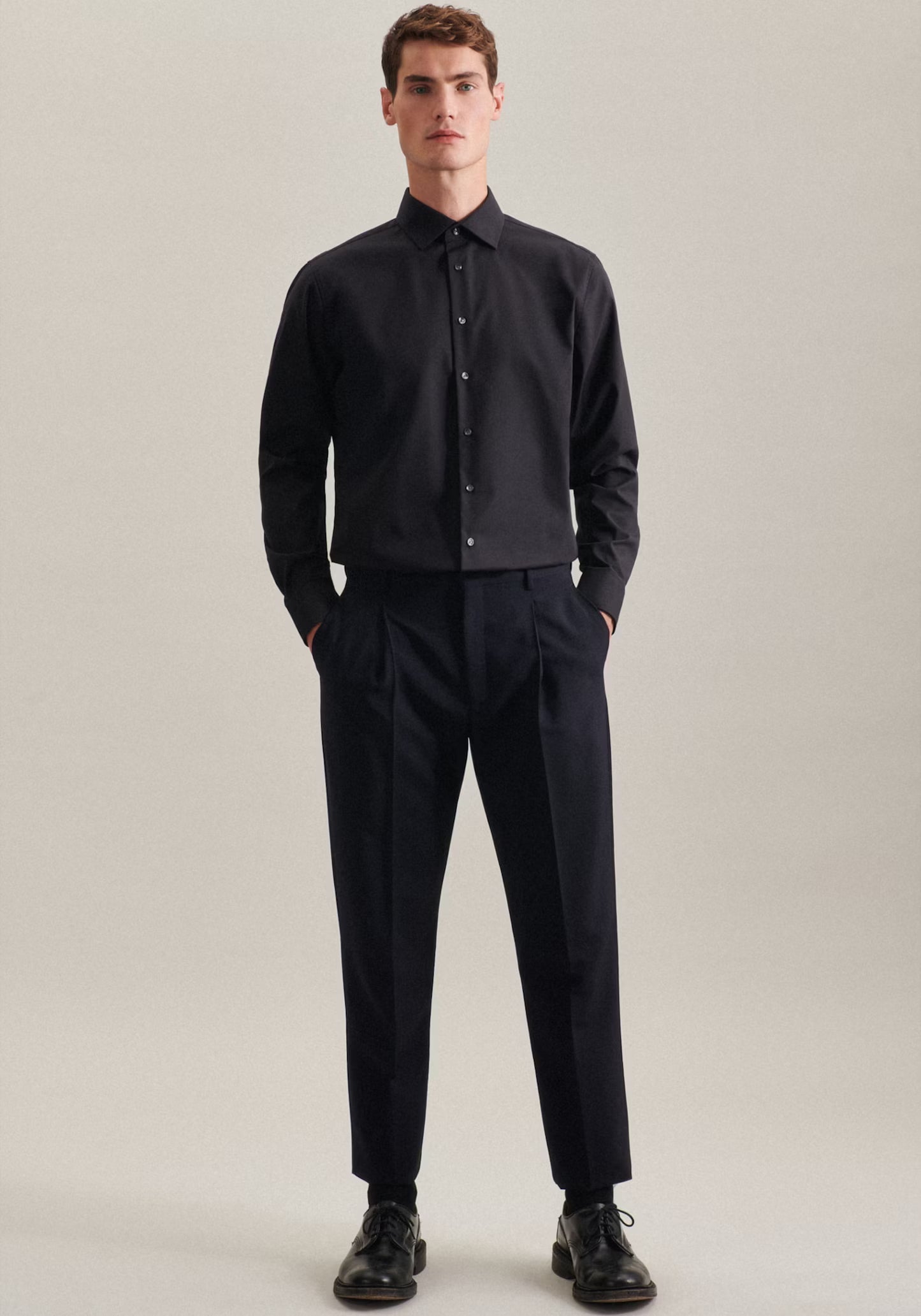 Seidensticker L/S Non Iron Cotton Shaped Fit Business Shirt Black